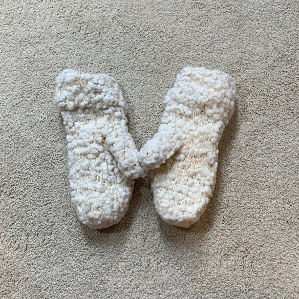 White Knit Mittens Anthropologie